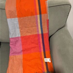 Penningtons Vibrant Orange and Pink Scarf NWOT